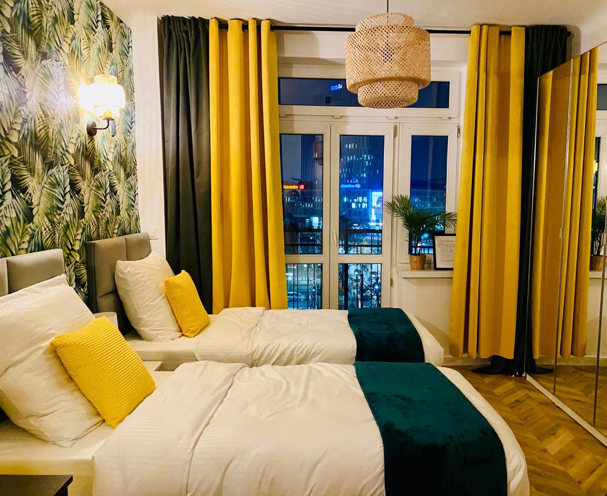 Olivia Apartments - Sloneczny Apartament W Centrum Warszawy, Plac Unii Lubelskiej, Lazienki Krolewskie, Pole Mokotowskie Варшава Экстерьер фото