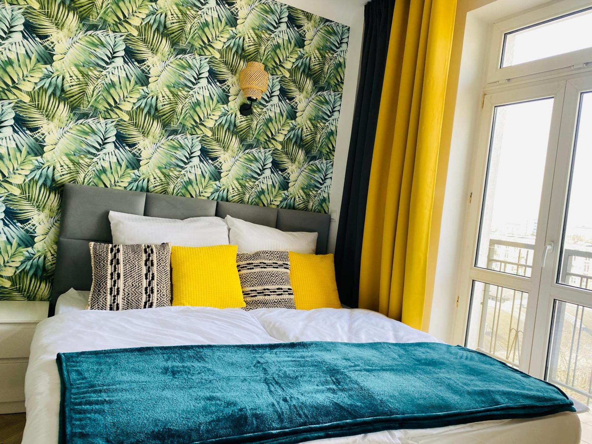 Olivia Apartments - Sloneczny Apartament W Centrum Warszawy, Plac Unii Lubelskiej, Lazienki Krolewskie, Pole Mokotowskie Варшава Экстерьер фото