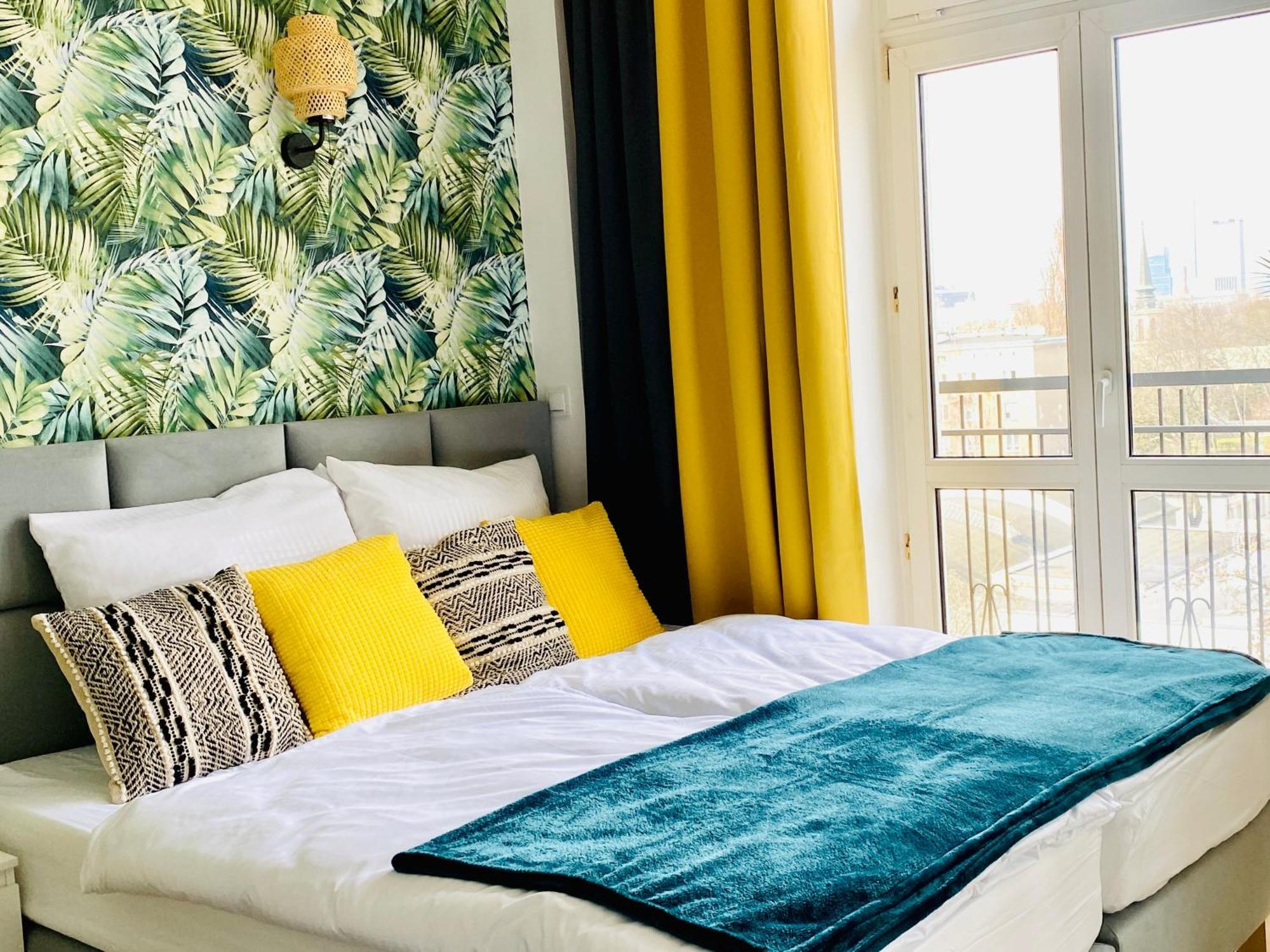 Olivia Apartments - Sloneczny Apartament W Centrum Warszawy, Plac Unii Lubelskiej, Lazienki Krolewskie, Pole Mokotowskie Варшава Экстерьер фото