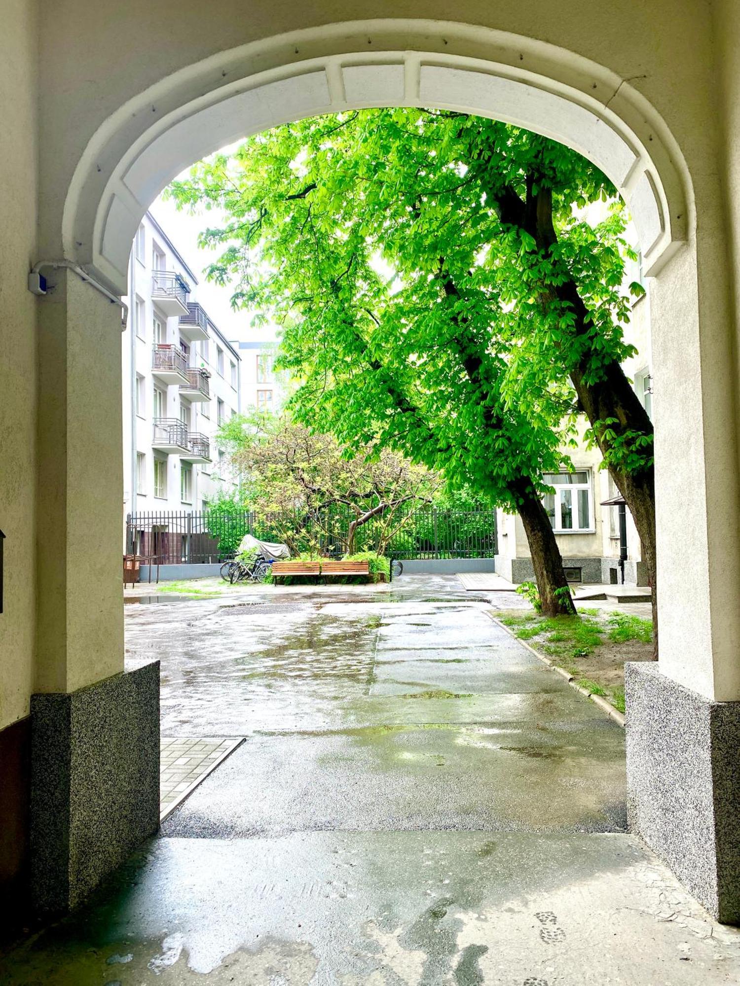 Olivia Apartments - Sloneczny Apartament W Centrum Warszawy, Plac Unii Lubelskiej, Lazienki Krolewskie, Pole Mokotowskie Варшава Экстерьер фото