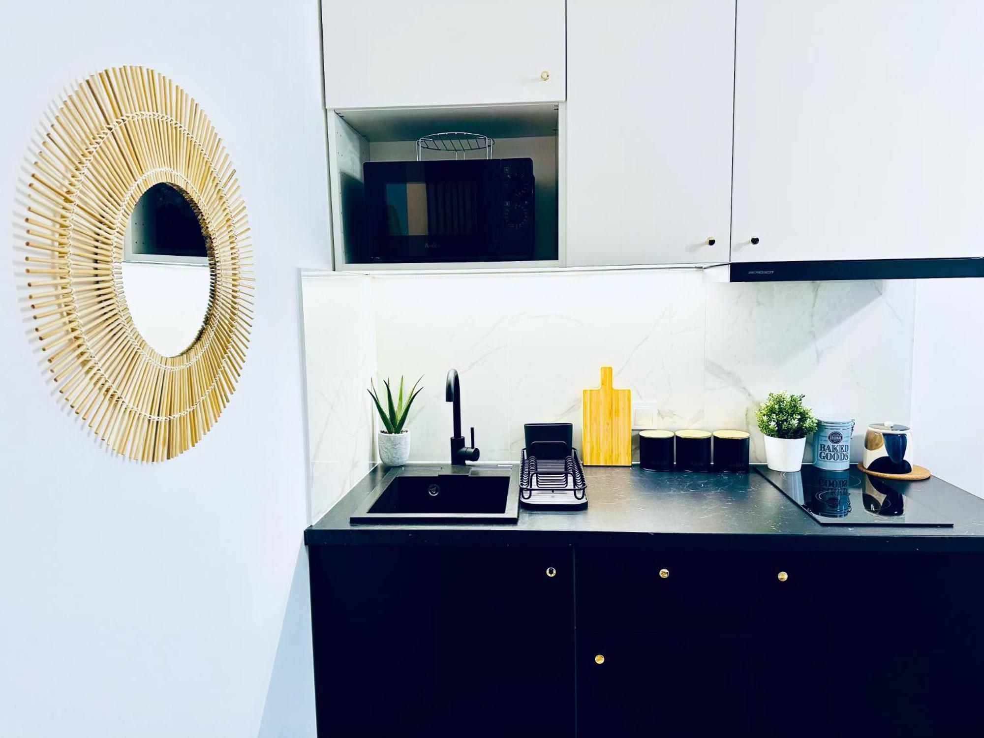 Olivia Apartments - Sloneczny Apartament W Centrum Warszawy, Plac Unii Lubelskiej, Lazienki Krolewskie, Pole Mokotowskie Варшава Экстерьер фото